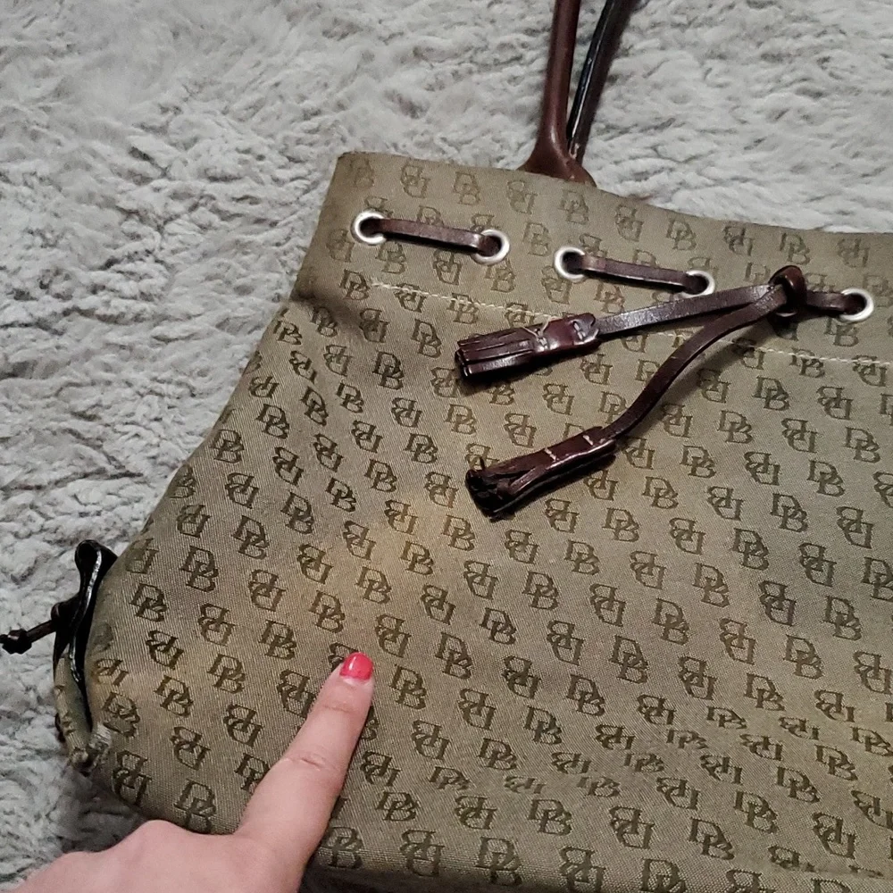 DOONEY & BOURKE monogram tassel tote bag